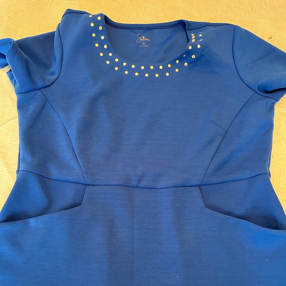 Cute jaanuu scrub top size xl